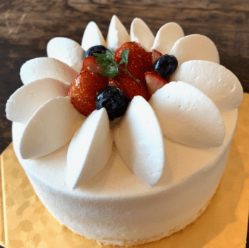 生デコレーションケーキ