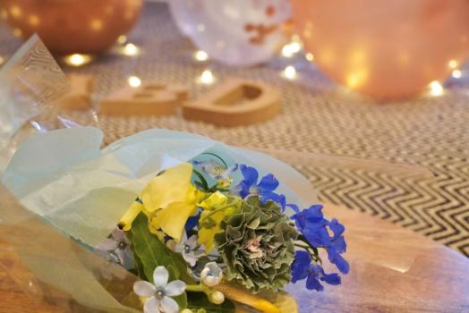LAZULIでは、お花の手配も可能でございます。※別途商品代が発生いたします。※内容は変更になる場合がございます。※写真はイメージです。