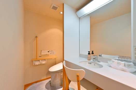 East Wing/Seaside｜Non-Smoking Japanese Western Style Room / Up to 4 persons