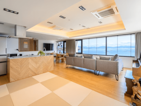 Overlooking Miyajima Island! Top Floor 100 square meters Ocean View Suite / Up to 6 persons)｜Non-smoking