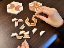 箱根の伝統工芸品の一つである寄木細工を作成いただけます♪ 箱根の伝統工芸品の一つである寄木細工を作成いただけます♪