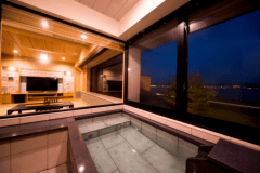 ≪２Ｆ≫「ＭＩＮＡＭＯ」展望風呂付和室１２畳２０３号室