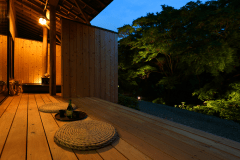 ひさご：１２畳（ベッド2台（シモンズマット））＋３畳　朝夕食ともにお部屋食