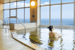 【大浴場】&ldquo;わたり町唯一&rdquo;の＜天然温泉＞&ldquo;とろみのある泉質&rdquo;が人気！