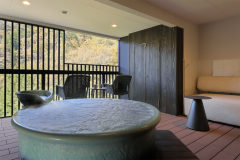 露天風呂付和洋室「橙の間」