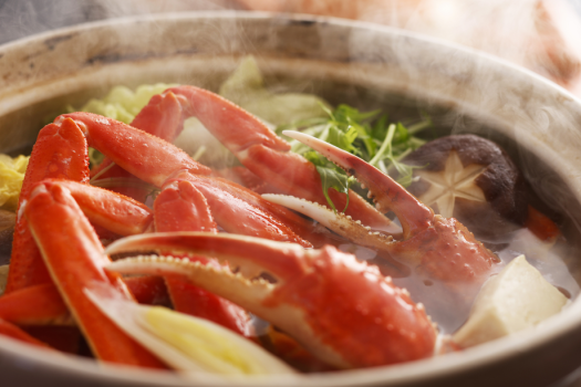 【蟹すき】ふわふわの身と、旨み沁み込んだ出汁で〆まで美味しく♪