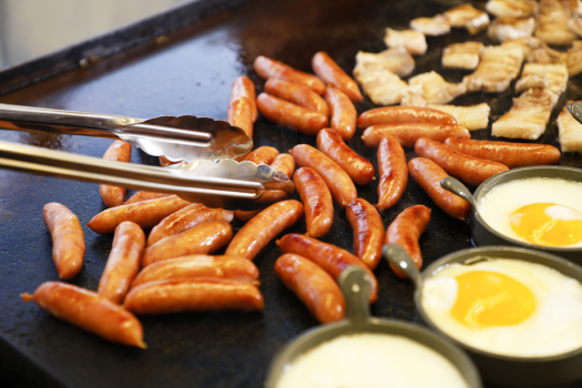 【朝食バイキング】ライブキッチンでできたて・焼きたてをご提供♪