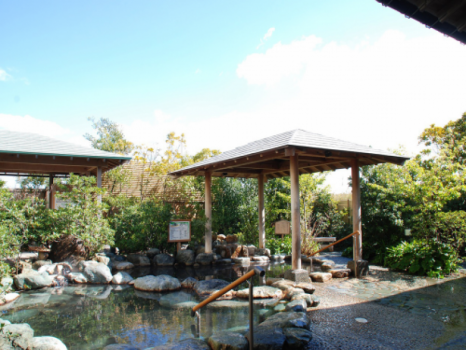 *露天風呂「男湯 岩風呂」