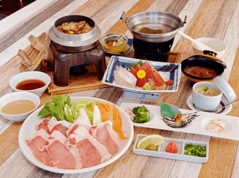 １泊２食付き　基本の夕食御膳