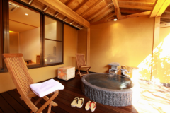 【別館・椎の木】客室露天風呂(一例)