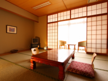 *本館　和室（客室一例）