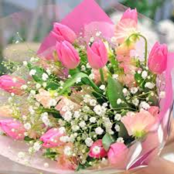 記念日には何といっても定番の花束。
（イメージ）