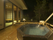 VILLA棟客室【翠月】