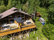 常盤館本館にある「雲上の停車場」をご利用いただけます。