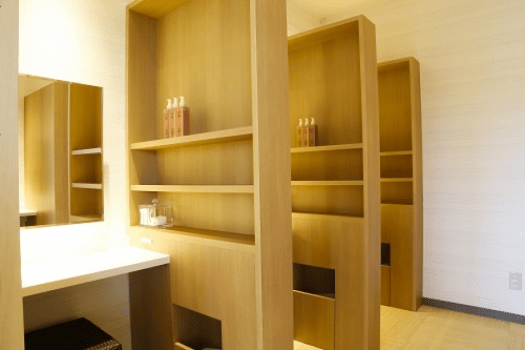 パウダールーム