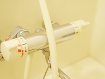 【羊蹄館客室】サーモスタット式シャワーで快適なシャワーを♪