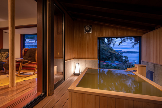 302号室客室露天風呂