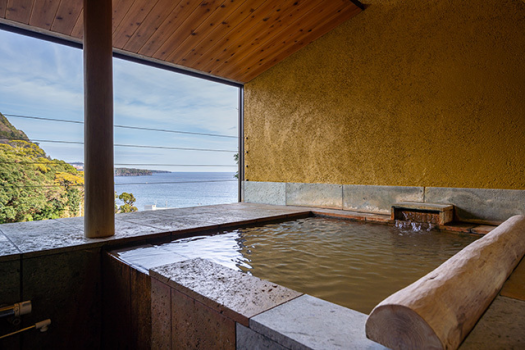 401号室客室露天風呂