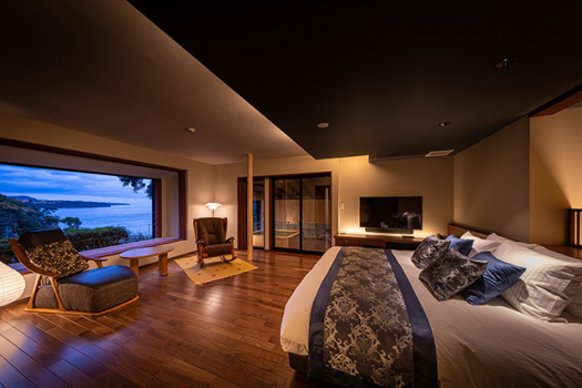 【客室一例】源泉かけ流し露天風呂付ベッドルーム/302号室