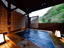 本館４階 客室露天風呂