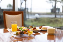 琵琶湖を眺めながら朝食を 近江の食材を使った60種類の和洋ビュッフェ シンプルプラン【朝食付き】 琵琶湖を眺めながら朝食を 近江の食材を使った60種類の和洋ビュッフェ シンプルプラン【朝食付き】