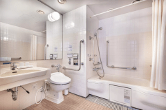 シティサイド・ユニバーサルツインルーム（禁煙・25平米）