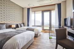 203号室　aurinko/太陽