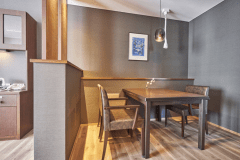 206号室　tähti/星