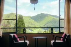 窓からは、四季折々に様々な表情を見せる昼神の景色がご覧いただけます。