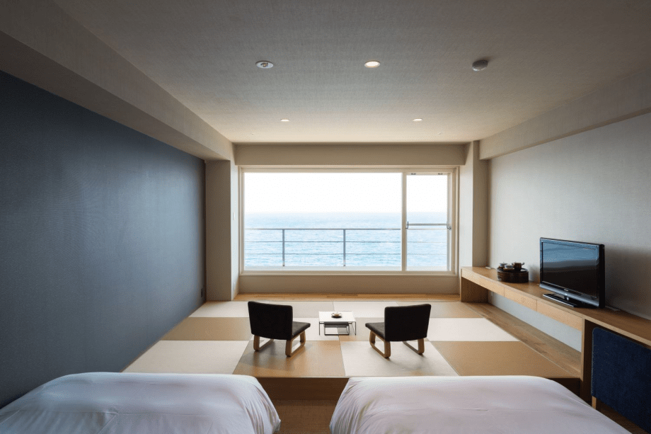 【お部屋】【デラックスルーム/海を臨む】50㎡／4名迄／禁煙