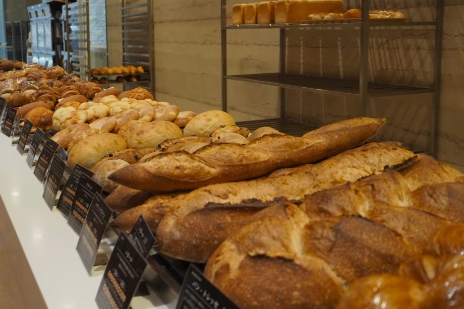 【TETTI BAKERY & CAFE 】販売パン一例　※朝食はおまかせパンセットとなります