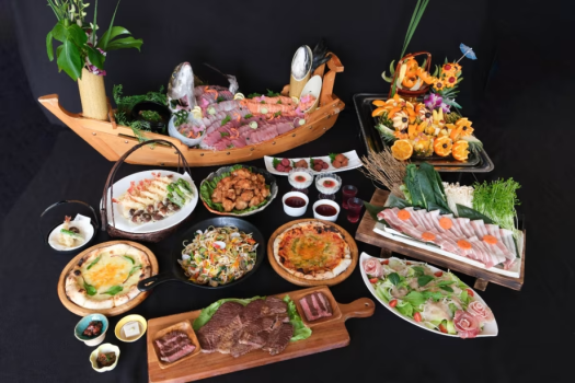 【料理】100品目ビュッフェに逸品料理付き