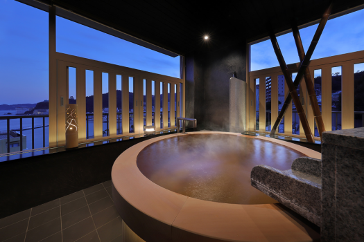 [Touzankaku] Rooms with Open-Air Baths and Adjoining Rooms: “Mikasa” and “Karatsu”