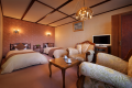 [Shihoukaku] Connecting Room (12-Tatami Japanese Room + Twin Bedroom)