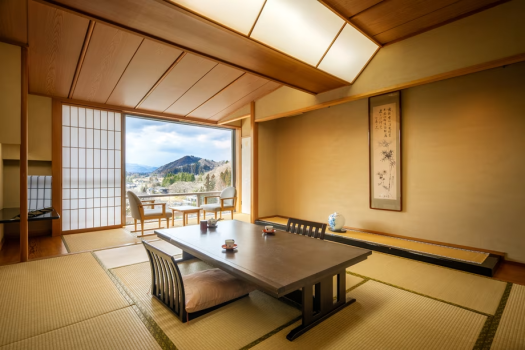 【飛天館：和室一間】 のんびり寛ぎの時間を お過ごしいただける落ち着きある空間。
