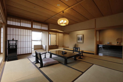 極上の空間で、“こころ満たされる休日を”お過ごしください