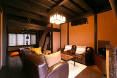 【茜-二階建】源泉掛け流し露天風呂付　絶景を望む古民家風離れ