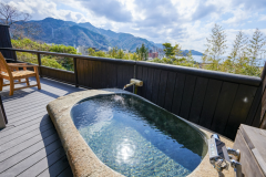 【鶉-平屋建】源泉掛け流し露天風呂付　絶景を望む古民家風離れ