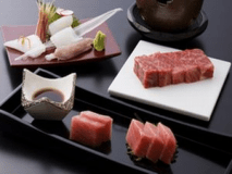鳥取和牛A5ランクステーキ・白烏賊造り・炙りトロ会席