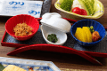 橋津屋の珍味を少しずつお召し上がりください