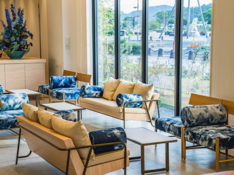 ■【ロビー】シームレスで開放的なスペース ■【ロビー】シームレスで開放的なスペース