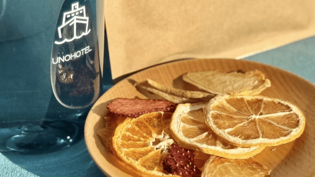 UNOHOTELオリジナルボトル＆フォンダンウォーター