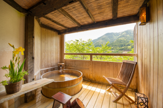 ◆【星篭】貸切露天風呂◆山並や飛騨川を眺めながら下呂温泉を独り占め！
