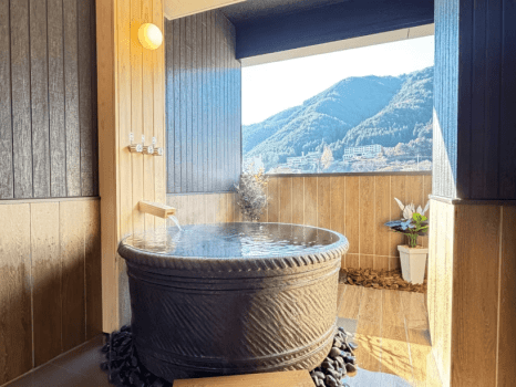 貸切露天風呂「香風（かふう）」