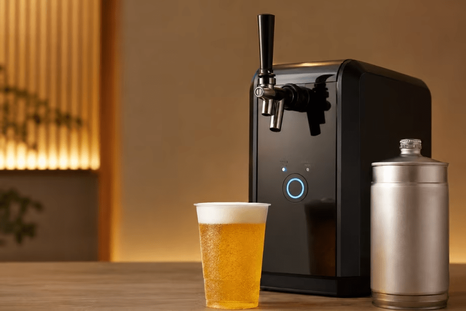 お部屋で楽しむ、注ぎたての生ビール。夏限定の美味しい一杯をどうぞ。 お部屋で楽しむ、注ぎたての生ビール。夏限定の美味しい一杯をどうぞ。