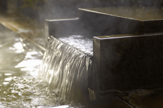 【春限定〇ことほぎ膳】山菜天ぷらとあなご鍋～黄金白銀の二湯と愉しむ春の美味少量会席