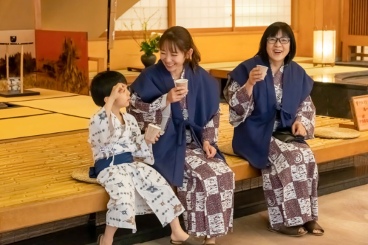 ご家族皆様、おじいちゃんやおばあちゃんと３世代などでもご利用ください。