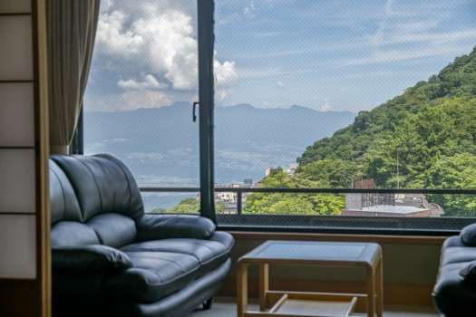 【一人旅】気のままに、伊香保でのんびり大人の旅時間～四季折々の伊香保の景色に癒されるひととき
