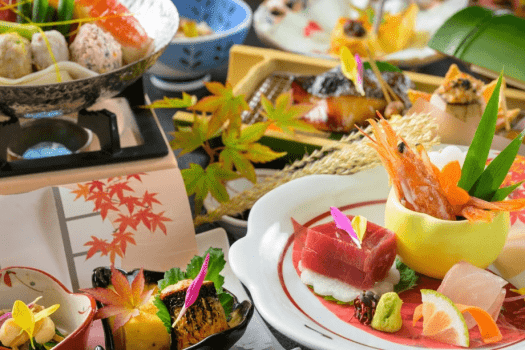 【秋のことほぎ膳】ひとつひとつ丁寧に仕立てた、目にも華やかな秋の味覚をお楽しみください。 【秋のことほぎ膳】ひとつひとつ丁寧に仕立てた、目にも華やかな秋の味覚をお楽しみください。