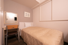 【シングル】10平米・ベット幅120cm。32型液晶テレビを備えた清潔感溢れるお部屋 【シングル】10平米・ベット幅120cm。32型液晶テレビを備えた清潔感溢れるお部屋